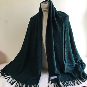 NWT Madewell chunky knit scarf deep green nubbly beauty. XXL wrap with fringe